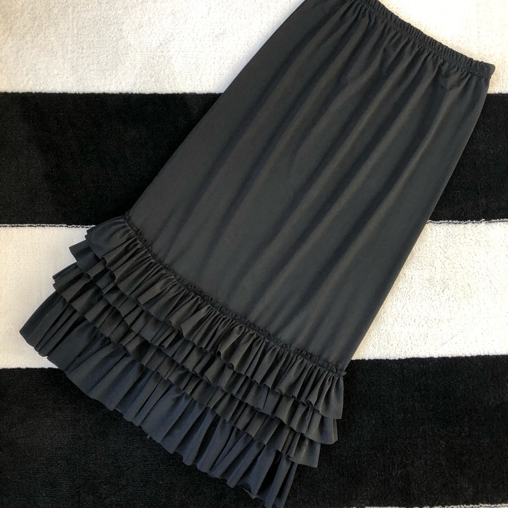 🎉Sold🎉 Ruffle Maxi skirt